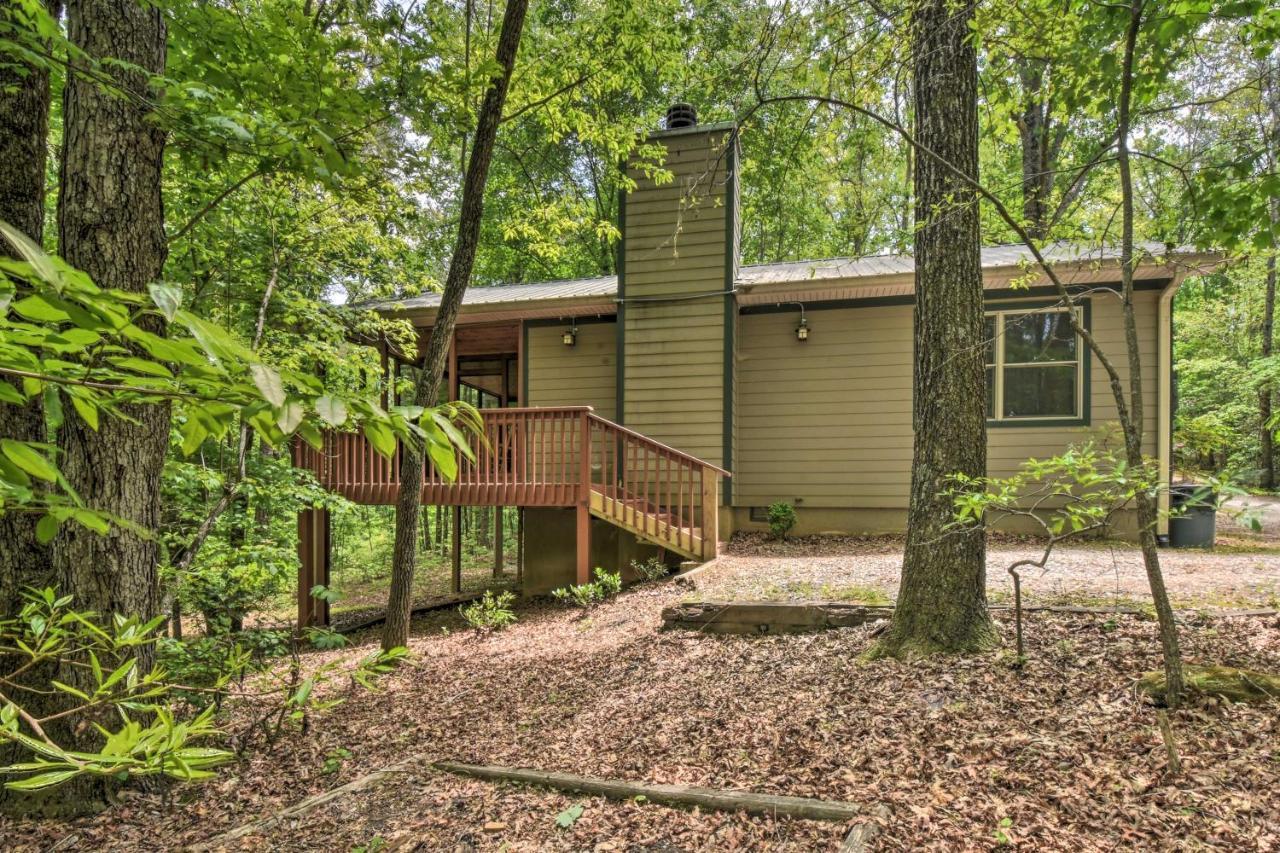 The Honeybee Cabin With Private Porch And Hot Tub Clarkesville Exterior photo